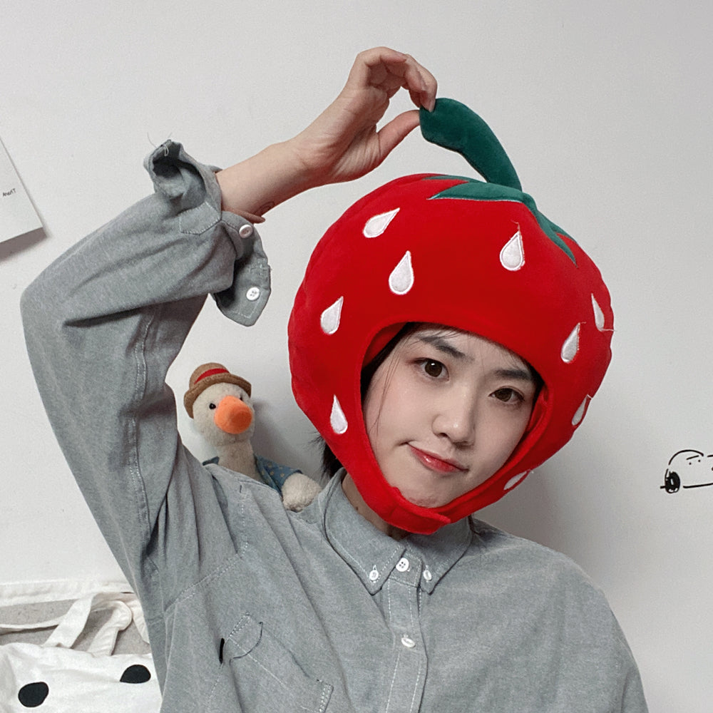 Nibimi Strawberry Fruit Hat NM526